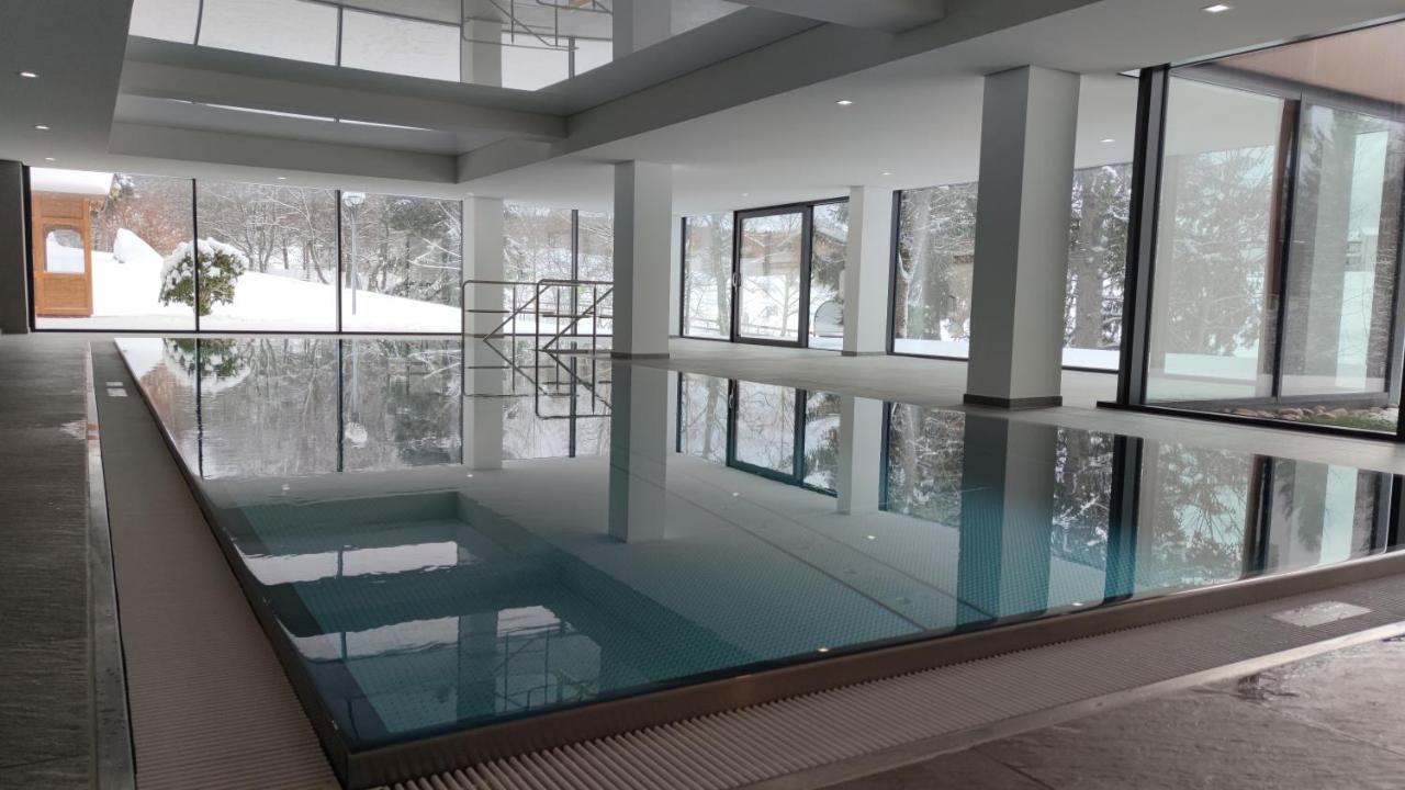 Studio 20Qm Mit Balkon Und Innenpool - 22030 Schluchsee Buitenkant foto